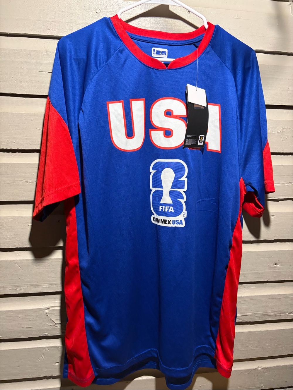 FIFA World Cup 2026 CAN MEX USA Soccer jersey/shirt size XL NWT